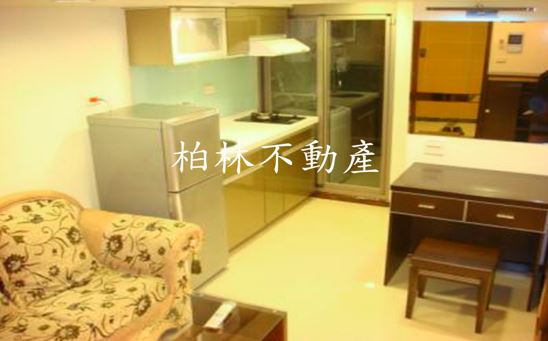 淡水信義線「双連駅」徒歩7分
23,500台湾ドル/月【物件番号：3ZS381】