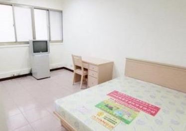 淡水信義線「信義安和駅」徒歩10分
12,800台湾ドル/月【物件番号:3DA004】