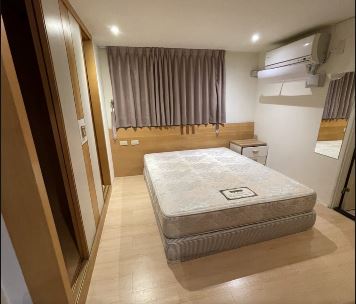 淡水信義線・松山新店線「中山駅」徒歩10分
36,000台湾ドル/月【物件番号:3ZS855】