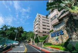 文湖線「萬芳醫院駅」徒歩15分
18,000台湾ドル/月【物件番号：3XD122】